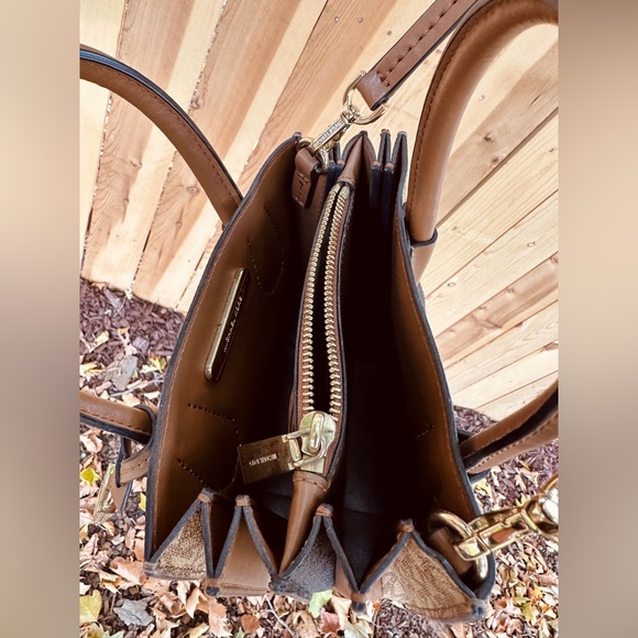 Michael Kors Mercer Two-Tone Logo and Leather Accordion Crossbody Bag - Picture 3 of 8